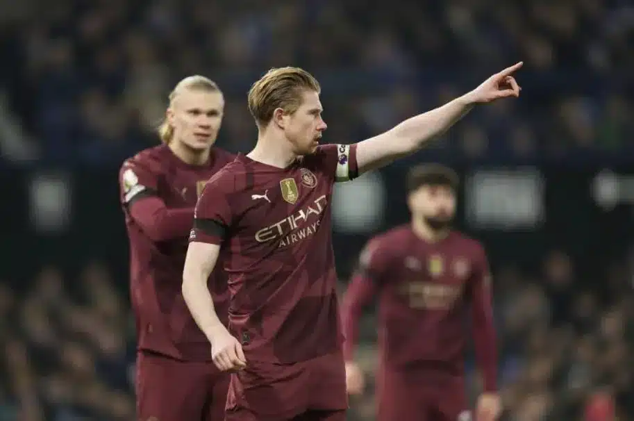  Ipswich Town's Dominant Display Secures Promotion